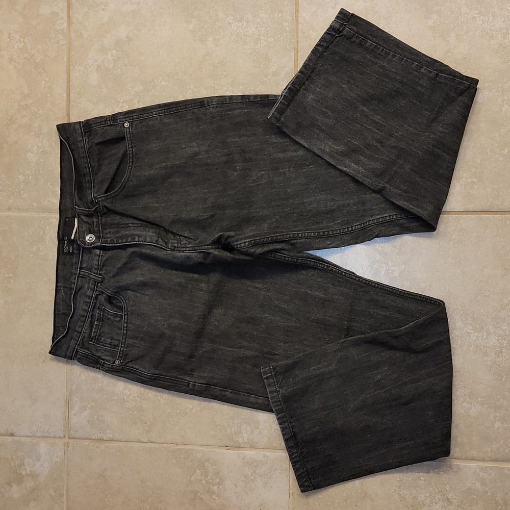 Rocawear size 38 acid wash black jeans